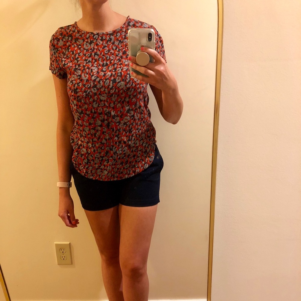 Funky blouse! - Picture 2 of 5